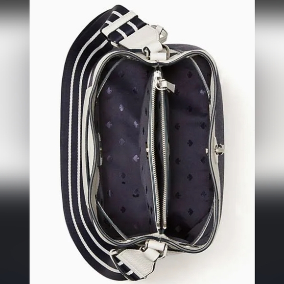 Kate Spade-Marti Large Bucket Shoulder Bag (Denim White Dove 🕊️/ Multi) - Picture 4 of 13